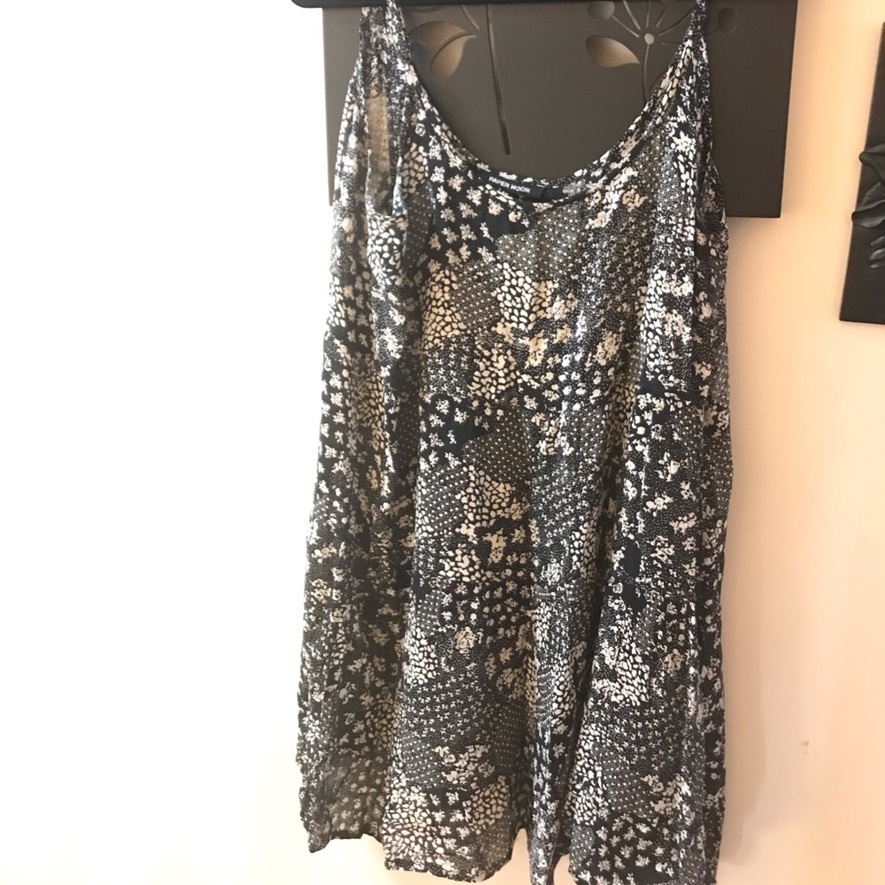 Paper Moon black and white floral tiered adjustable spaghetti strap dress
